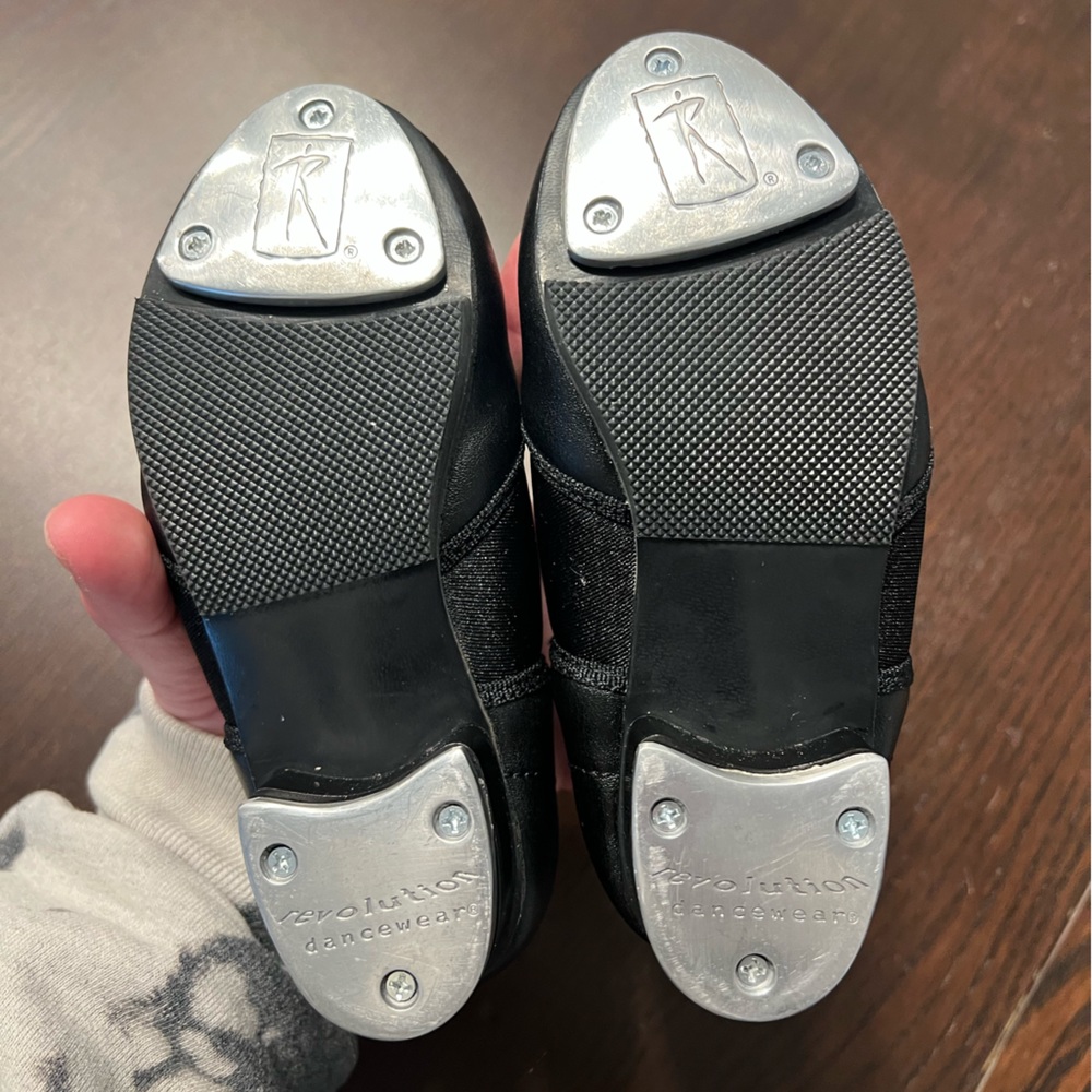 Tap Shoes - Picture 4 of 5